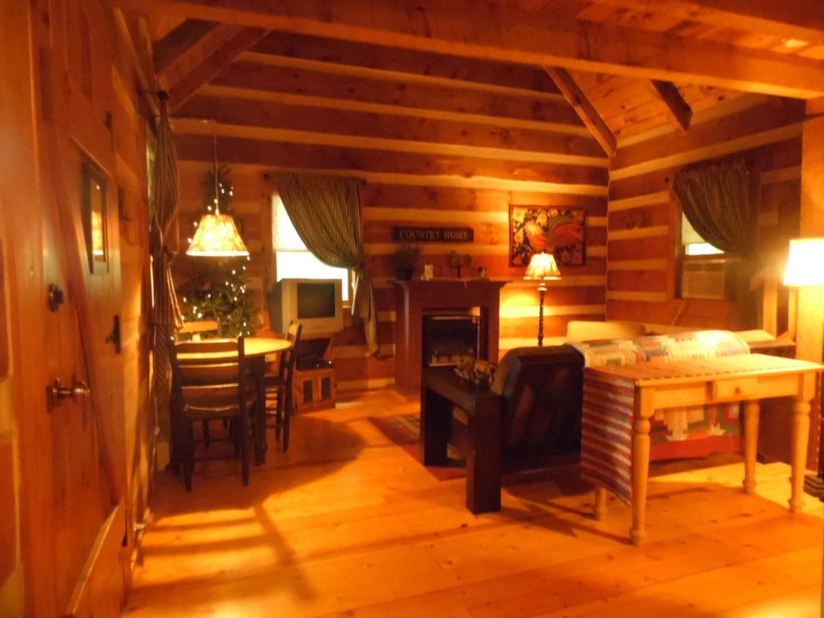 Galax Fiddlers Roost B&B Cabins מראה חיצוני תמונה