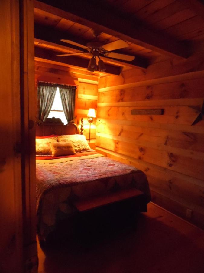 Galax Fiddlers Roost B&B Cabins מראה חיצוני תמונה