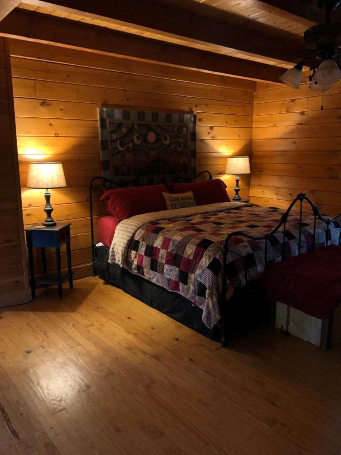 Galax Fiddlers Roost B&B Cabins מראה חיצוני תמונה