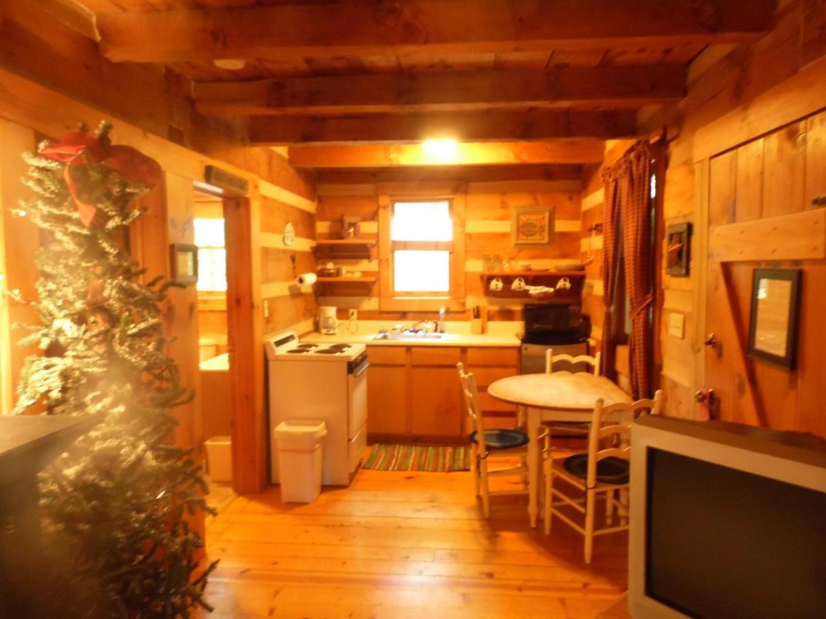 Galax Fiddlers Roost B&B Cabins מראה חיצוני תמונה