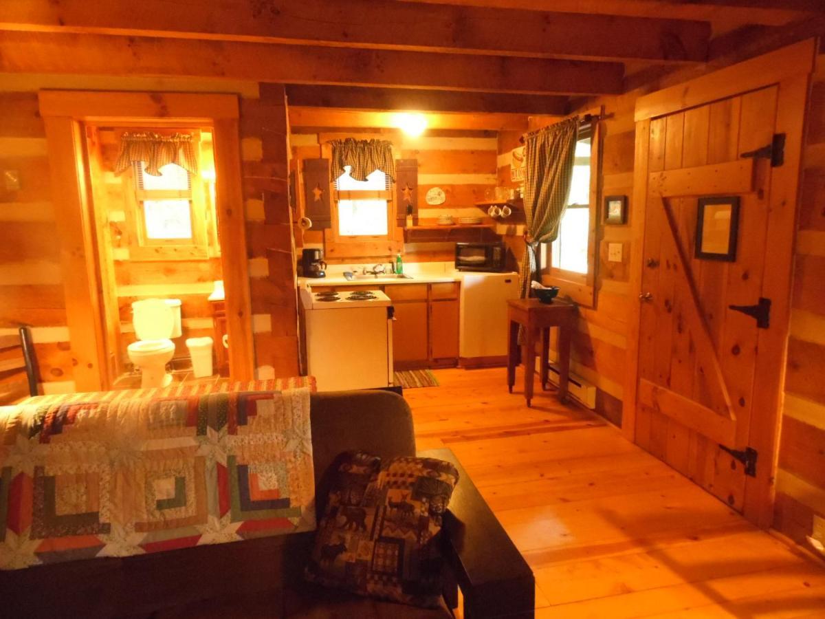 Galax Fiddlers Roost B&B Cabins מראה חיצוני תמונה